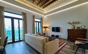 Calle-de-la-Reina-living-Reina-3-1a