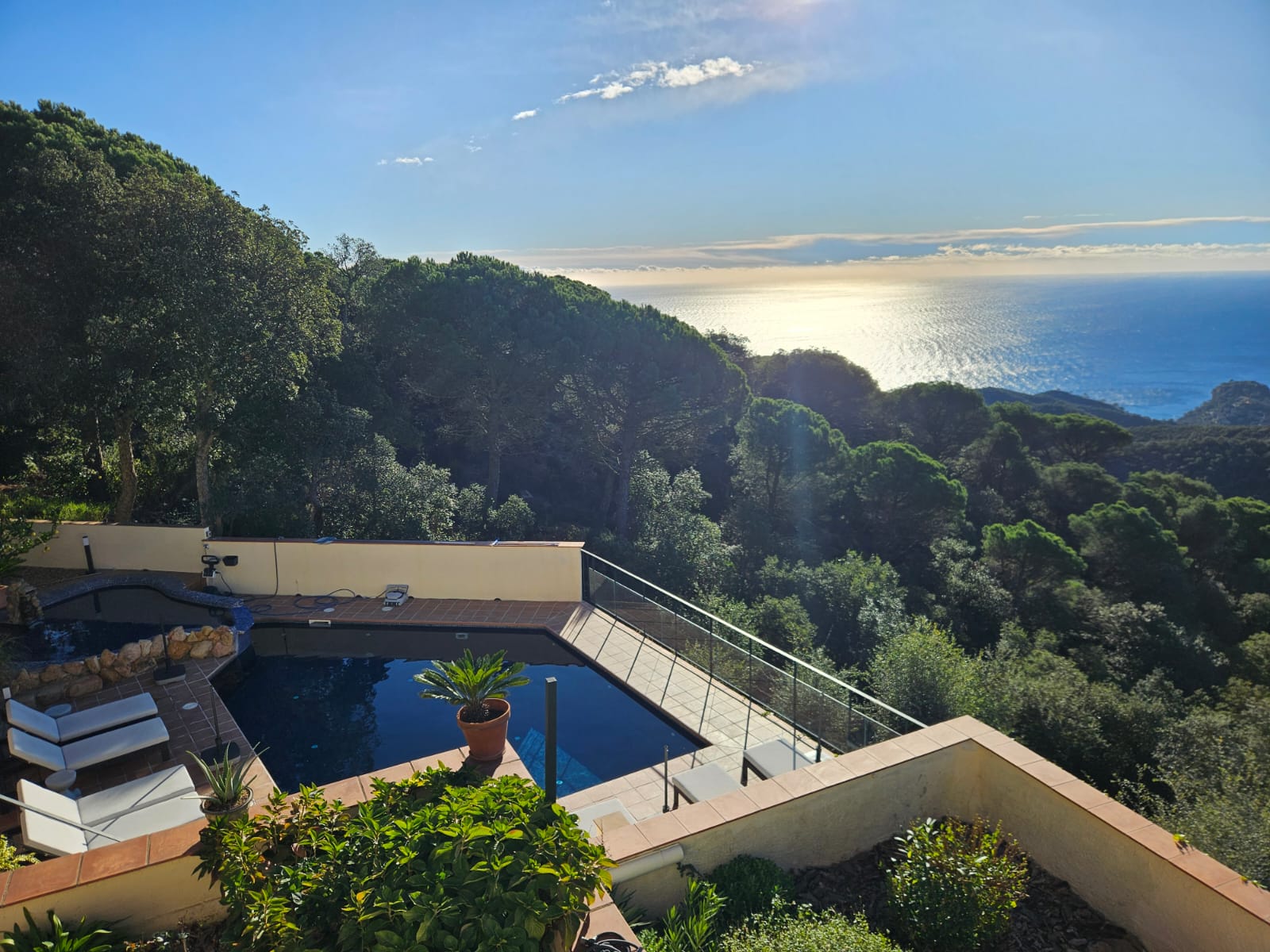 Afbeelding-van-WhatsApp-op-2025-11-24-om-11.50.23_35423cb3-1