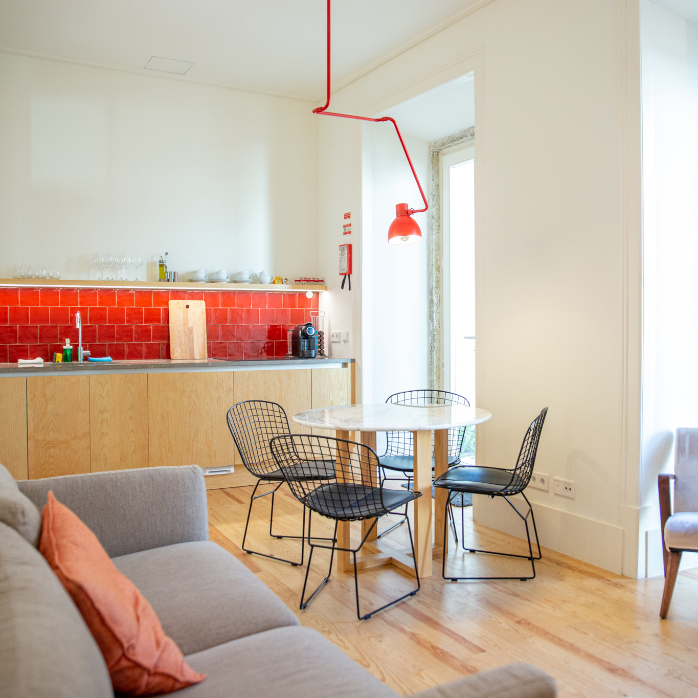 Living-room-kitchen-sofa-of-apartment-patio-left-in-Casa-Rene_v2